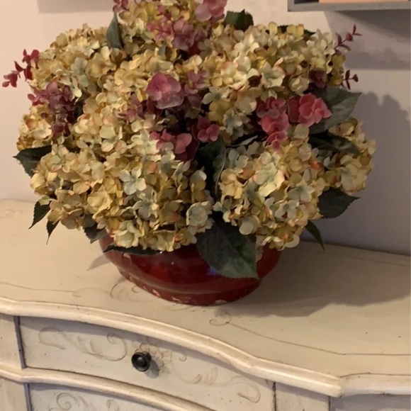 XL Faux Hydrangea Rustic Potted Floral - Picture 2 of 3